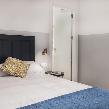 Slow Suites Bellas Artes Madrid Bagian luar foto