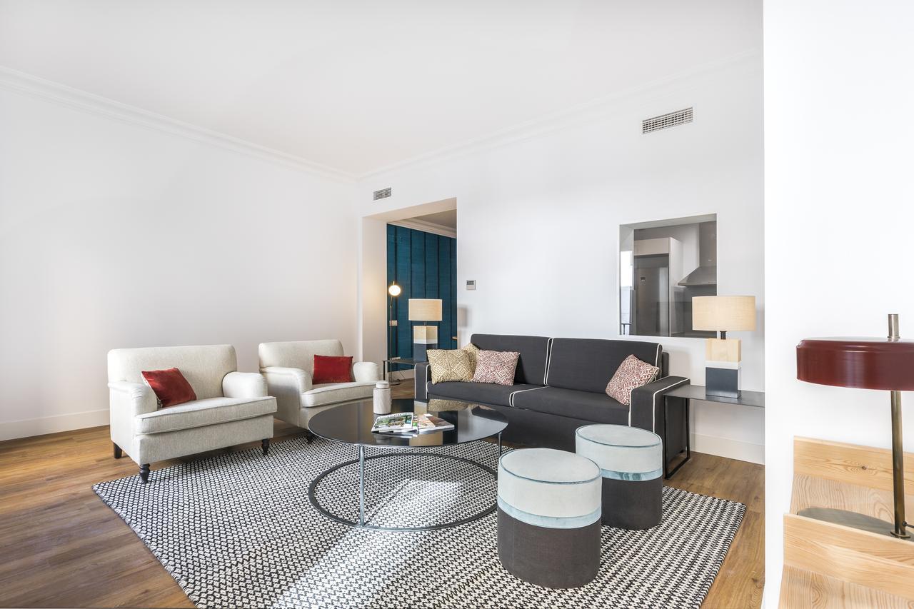 Slow Suites Bellas Artes Madrid Bagian luar foto