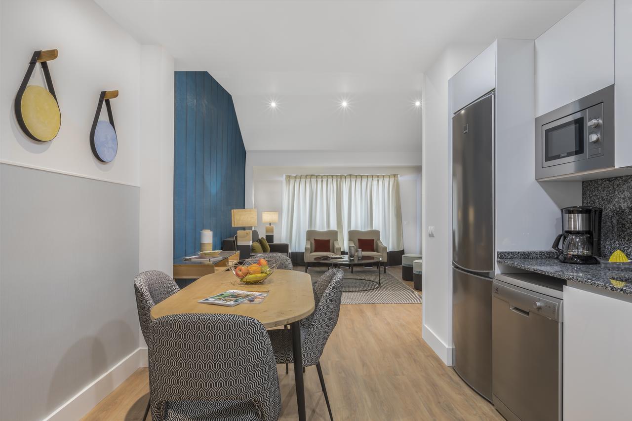 Slow Suites Bellas Artes Madrid Bagian luar foto