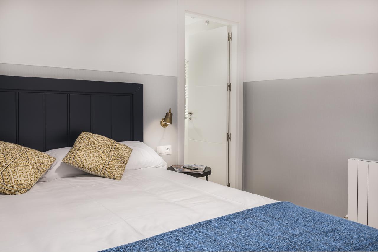 Slow Suites Bellas Artes Madrid Bagian luar foto
