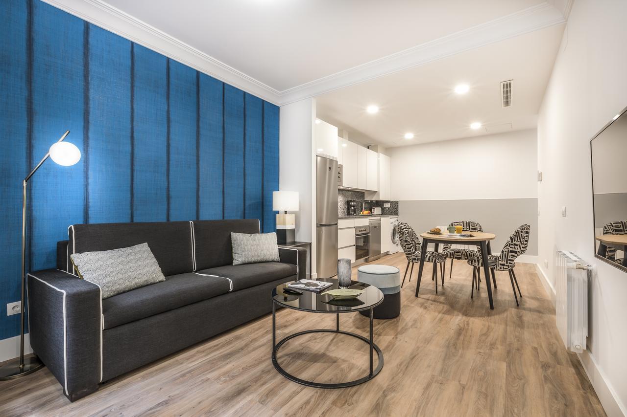 Slow Suites Bellas Artes Madrid Bagian luar foto