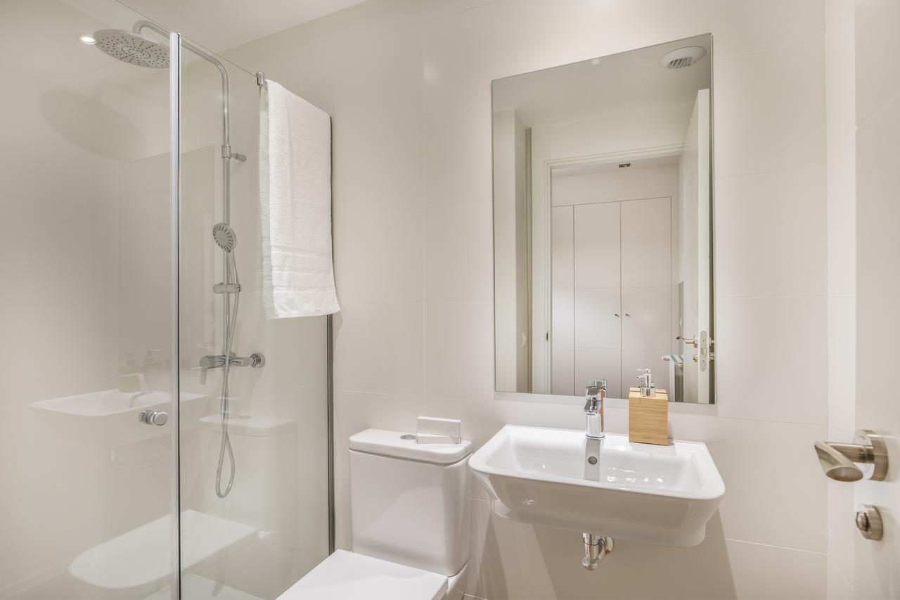 Slow Suites Bellas Artes Madrid Bagian luar foto