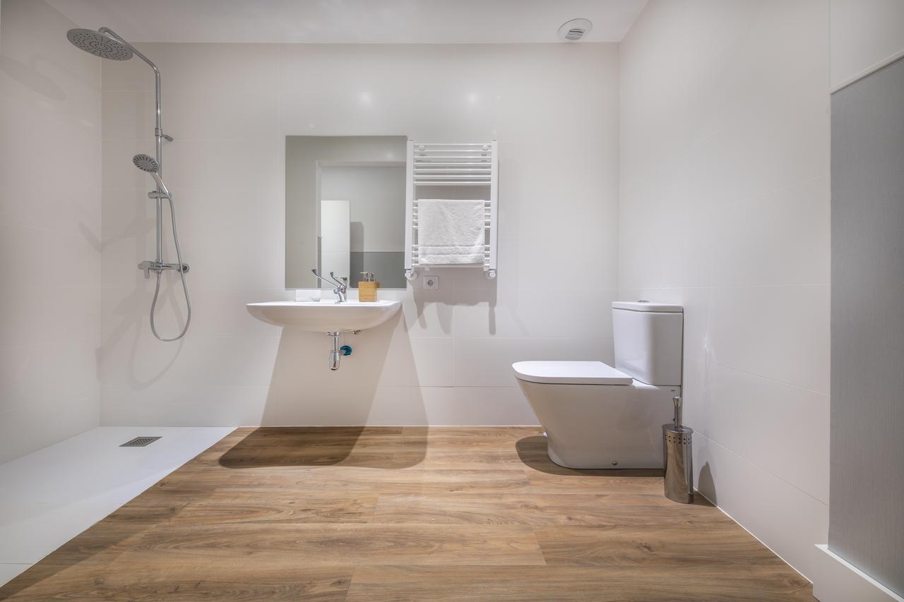 Slow Suites Bellas Artes Madrid Bagian luar foto